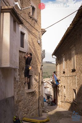 Calascio Street Boulder 2019 - Arrampicare a Calascio